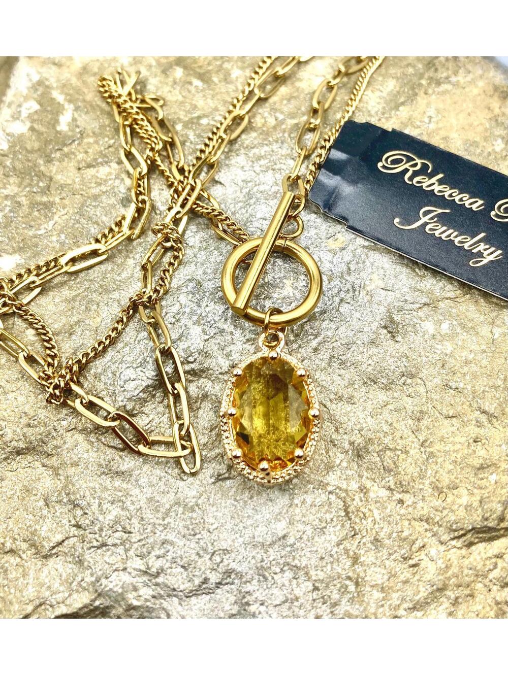 Gold Toggle Necklace with Crystal Éclat Pendant: Yellow